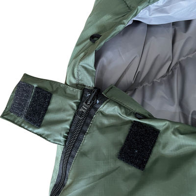 Erleben Sie die Natur in Bequemlichkeit mit unserem wasserdichten Schlafsack