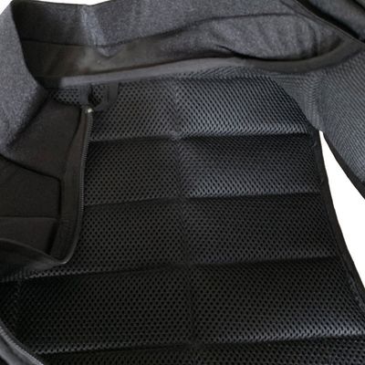 Rittweste zum Körperschutz Leichtgewicht und anpassbar in schwarz/anpassbar