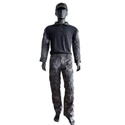 Polyester-/Baumwollhemd für Männer mit langem Ärmeln Strickhemd Uniform Froschanzug in individueller Farbe