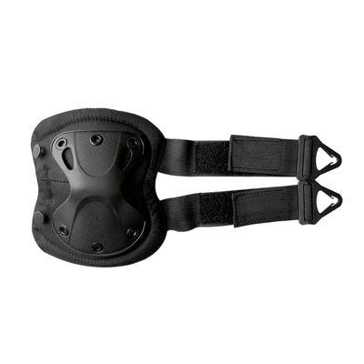 Farbiger Sportschutz mit Grundschutznorm