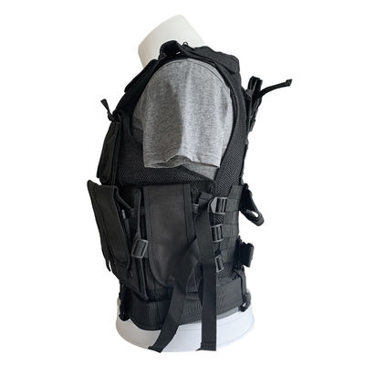 Komfortable schützende schwarze Weste mit mehreren Taschen für Körper und Ausrüstung Stoff