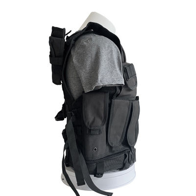 Komfortable schützende schwarze Weste mit mehreren Taschen für Körper und Ausrüstung Stoff