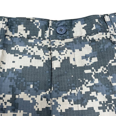 Individuell angepasste Sportuniform für Männer mit grundlegender Schutzklasse und Funktion