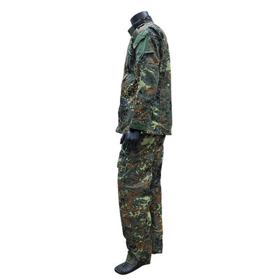 Schutzklasse Grundschutz Männer Sportuniform mit individuellem Design