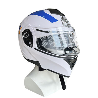 Motorradhelm gegen Sturz mit LED