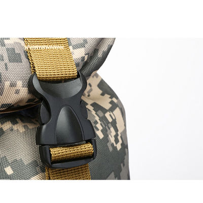 Dicker und langlebiger Rucksack für Outdoor-Training bei sportlicher Effizienz