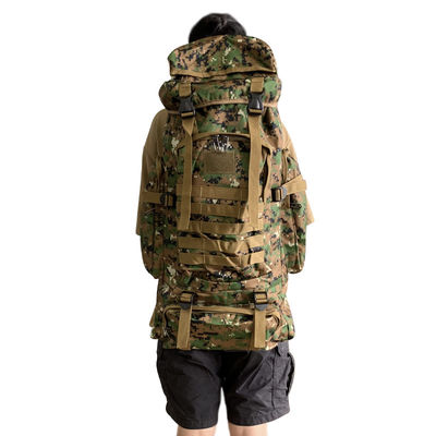Hochfeste Gurte und Buckeln 80L Kapazität Wasserdicht Rucksack in 900D Oxford Stoff