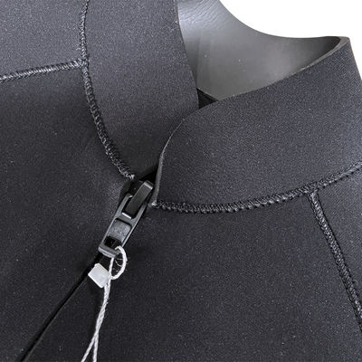 ISO9001-zertifizierter Neopren-Tauchanzug Dehnbar, langlebig und UV-beständig zum Schwimmen