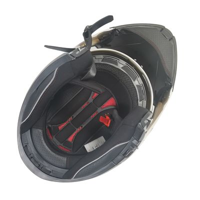 Anpassbarer Motorradhelm mit Halbschild