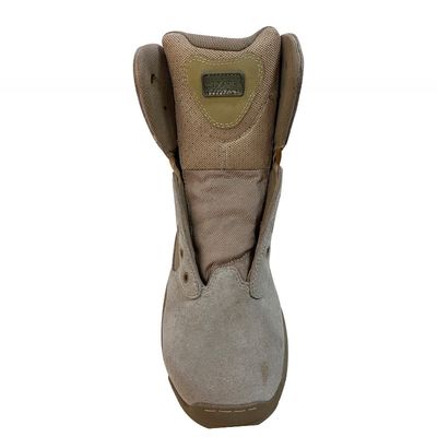Männliche hochfeste Lederschuhe perfekt für anspruchsvolle Outdoor-Aktivitäten