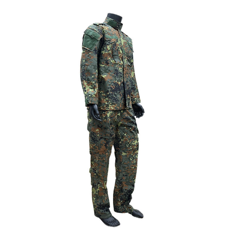 Schutzklasse Grundschutz Männer Sportuniform mit individuellem Design